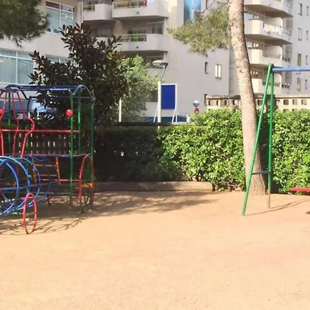Centrico Y Con Piscina A 5 Min. Playa سالو